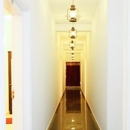 Oyo 4867 Royal Homes Alappuzha Экстерьер фото