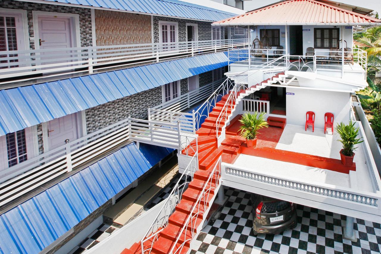 Oyo 4867 Royal Homes Alappuzha Экстерьер фото